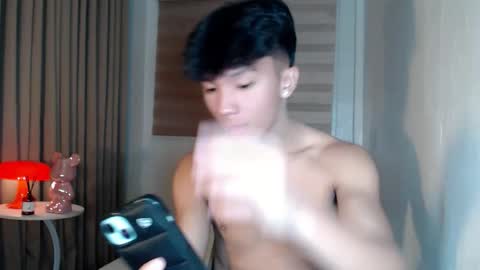 Rey online show from 03/12/26, 05:57