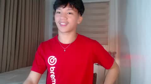 Snapshot of etherealboytoy4hire chatting on 07/22/26, 12:08 Rey online show from 07/22/26, 12:08