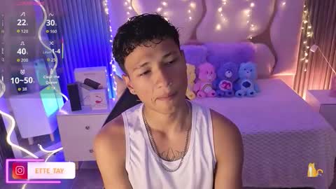 ette online show from 01/10/26, 03:19