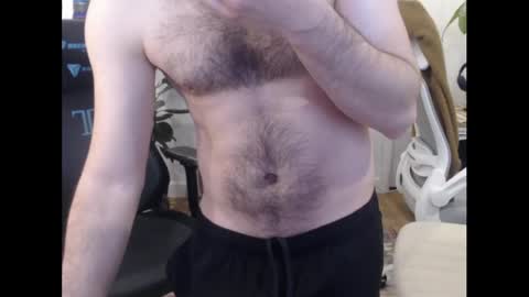 etudiantxx online show from 05/28/26, 12:13
