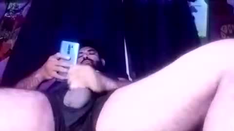 Snapshot of etylor chatting on 06/18/26, 02:01 etylor online show from 06/18/26, 02:01