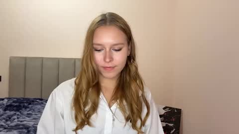 Snapshot of eugenierickel chatting on 05/11/26, 02:45 Alice online show from 05/11/26, 02:45