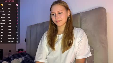 Snapshot of eugenierickel chatting on 05/31/26, 02:24 Alice online show from 05/31/26, 02:24