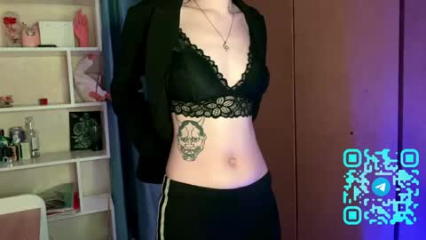 Kate online show from 04/18/26, 01:15