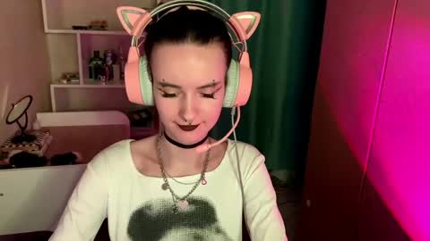 Kate online show from 05/08/26, 05:35