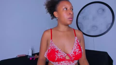 euphoria_06 online show from 01/18/26, 03:21