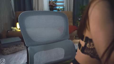 Mira online show from 02/15/26, 02:14