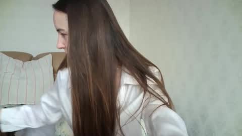 eva00186 online show from 09/30/25, 08:19