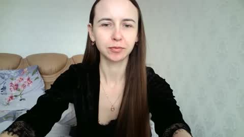 eva00186 online show from 12/15/25, 11:14