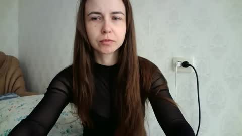 eva00186 online show from 05/17/26, 08:34