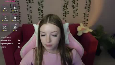 Snapshot of eva__thompson chatting on 07/07/26, 06:47 Eva online show from 07/07/26, 06:47
