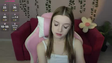 Snapshot of eva__thompson chatting on 07/14/26, 01:08 Eva online show from 07/14/26, 01:08
