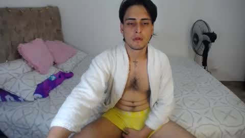 eva_adan19 online show from 02/11/25, 02:14