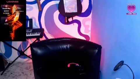 Iris Smile  independent model online show from 09/19/25, 06:59