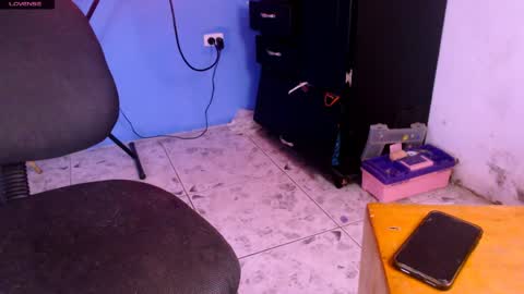 Iris Smile  independent model online show from 04/07/26, 02:50