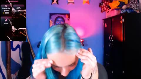 Snapshot of eva_brooks1 chatting on 05/15/26, 05:42 Iris Smile independent model online show from 05/15/26, 05:42