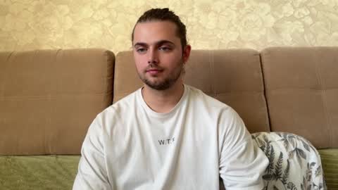 Eva Calvin online show from 12/01/25, 04:06