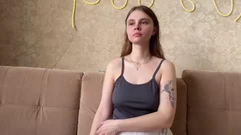 Eva Calvin online show from 04/01/26, 04:57