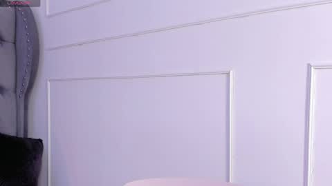 Eva  online show from 05/18/26, 04:07