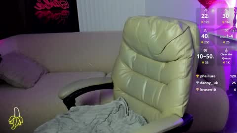 Eva online show from 02/26/25, 07:20