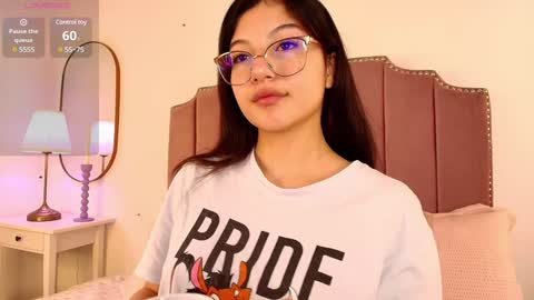 Snapshot of eva_depp chatting on 12/16/24, 01:54 Evaa Depp online show from 12/16/24, 01:54