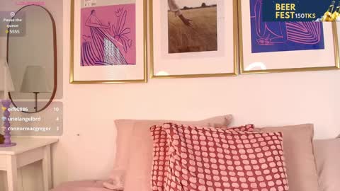 Snapshot of eva_depp chatting on 12/26/24, 04:04 Evaa Depp online show from 12/26/24, 04:04