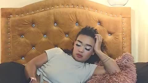 Snapshot of eva_foxs chatting on 11/22/25, 11:26 Eva Foxs online show from 11/22/25, 11:26