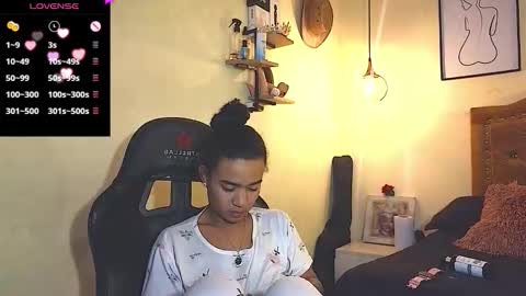 Snapshot of eva_foxs chatting on 11/30/25, 05:44 Eva Foxs online show from 11/30/25, 05:44