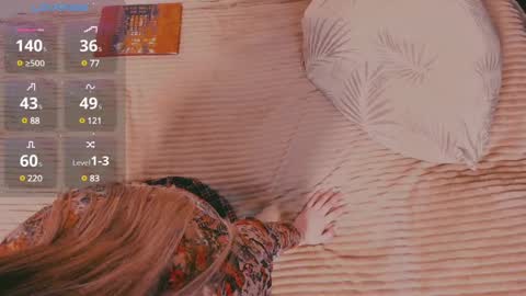 Snapshot of eva_gloss chatting on 03/05/25, 10:11 Eva online show from 03/05/25, 10:11