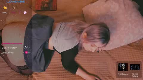 Eva online show from 11/30/25, 03:05