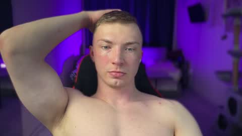 Eva and Iron online show from 02/08/26, 10:57