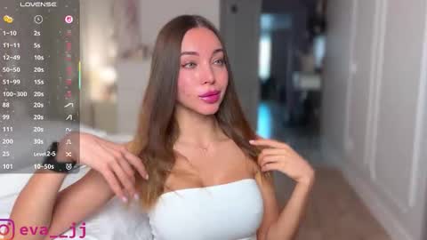 Free toy control in pvt online show from 11/06/25, 03:40