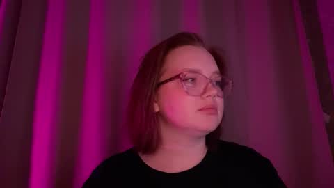 eva_kittenn online show from 12/03/25, 05:11