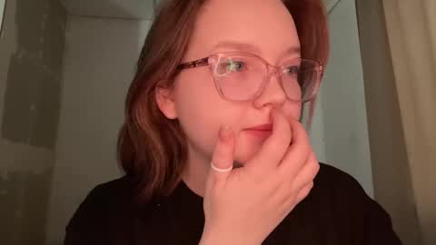 eva_kittenn online show from 01/15/26, 10:09