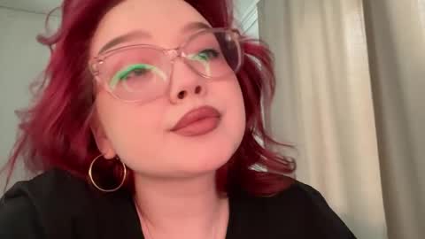 Snapshot of eva_kittenn chatting on 05/23/26, 11:36 eva_kittenn online show from 05/23/26, 11:36