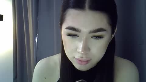 eva lightx online show from 03/17/26, 12:30