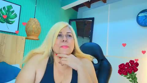 Snapshot of eva_love49 chatting on 02/23/26, 06:49 eva_love49 online show from 02/23/26, 06:49