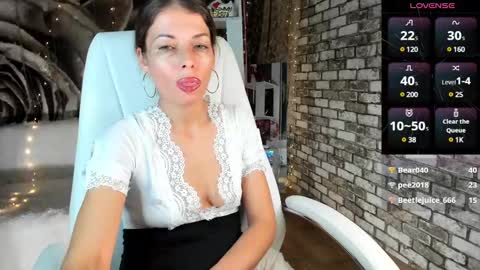 Snapshot of eva_melow chatting on 12/31/24, 10:34 Eva online show from 12/31/24, 10:34