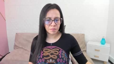 Eva  online show from 10/27/25, 02:21