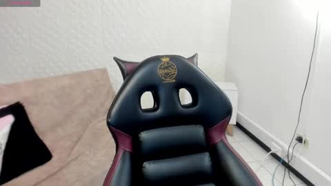 Eva  online show from 03/17/26, 02:31