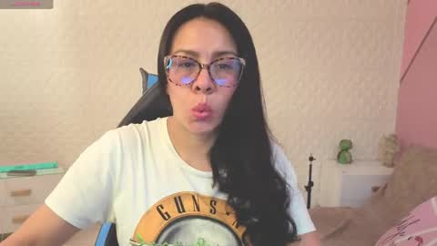 Eva  online show from 05/12/26, 02:47