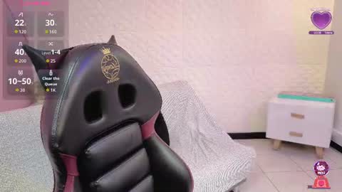 Snapshot of eva_mermaid chatting on 06/23/26, 02:37 Eva online show from 06/23/26, 02:37