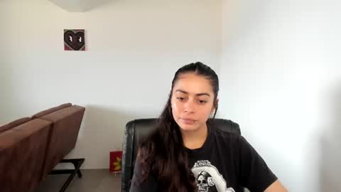 Snapshot of eva_monn chatting on 07/31/26, 05:23 eva_monn online show from 07/31/26, 05:23