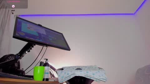 Eva online show from 01/13/25, 04:39