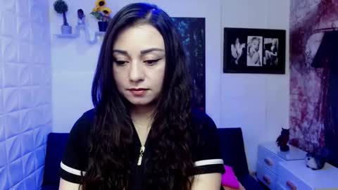 Eva online show from 11/25/25, 02:28