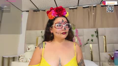 Eva  online show from 10/17/25, 12:08