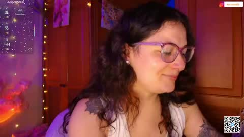 Snapshot of eva_rosse69 chatting on 06/06/26, 12:10 Eva online show from 06/06/26, 12:10