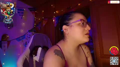Snapshot of eva_rosse69 chatting on 06/23/26, 12:03 Eva online show from 06/23/26, 12:03
