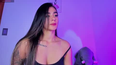 Eva Shinee online show from 04/17/26, 10:29