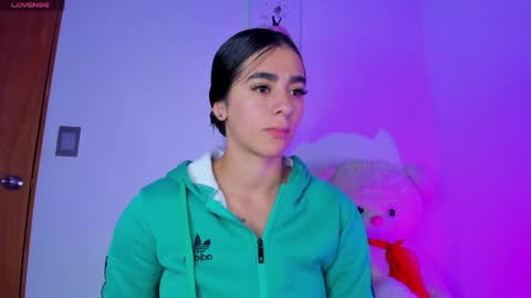 Eva Shinee online show from 04/21/26, 12:11